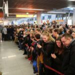 Powitanie polskich piłkarzy ręcznych na lotnisku Chopina w Warszawie (2 lutego 2015) / Wojciech Habdas / Radio Kielce