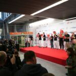 Powitanie polskich piłkarzy ręcznych na lotnisku Chopina w Warszawie (2 lutego 2015) / Wojciech Habdas / Radio Kielce