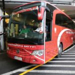 Powitanie polskich piłkarzy ręcznych na lotnisku Chopina w Warszawie (2 lutego 2015) / Wojciech Habdas / Radio Kielce