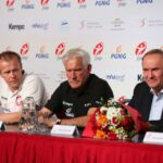 Powitanie polskich piłkarzy ręcznych na lotnisku Chopina w Warszawie (2 lutego 2015) / Wojciech Habdas / Radio Kielce