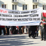 Marsz w obronie demokracji przeszedł ulicami Kielc (14 lutego 2015 r.) / Radio Kielce