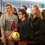 Powitanie polskich piłkarzy ręcznych na lotnisku Chopina w Warszawie (2 lutego 2015) / Wojciech Habdas / Radio Kielce