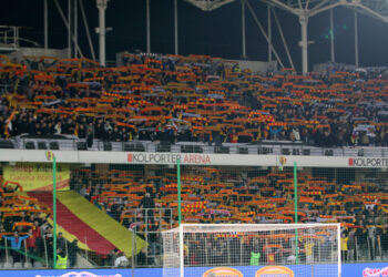 T-Mobile Ekstraklasa Korona Kielce - Legia Warszawa. Kibice Korony stworzyli niesamowitą atmosferę / Kamil Król / Radio Kielce