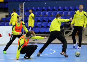 17.2.2015 Kijów. Trening przed meczem KS Vive Tauron Kielce - HC Motor Zaporozhye / Wojciech Habdas / Radio Kielce