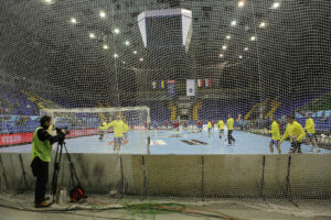 18.2.2015 Kijów. W meczu ostatniej, 10. kolejki Ligi Mistrzów piłkarze ręczni Vive Tauronu Kielce pokonali w Pałacu Sportu w Kijowie Motor Zaporoże 28:27 (10:19). / Wojciech Habdas / Radio Kielce