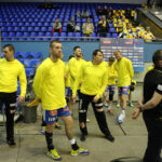 18.2.2015 Kijów. Wierni kibice Vive Tauron Kielce zjawili się w Kijowie by dopingować naszą drużynę. / Wojciech Habdas / Radio Kielce