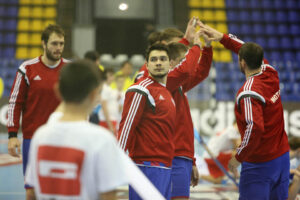 18.2.2015 Kijów. W meczu ostatniej, 10. kolejki Ligi Mistrzów piłkarze ręczni Vive Tauronu Kielce pokonali w Pałacu Sportu w Kijowie Motor Zaporoże 28:27 (10:19). / Wojciech Habdas / Radio Kielce