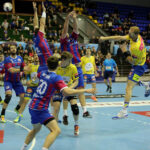 18.2.2015 Kijów. W meczu ostatniej, 10. kolejki Ligi Mistrzów piłkarze ręczni Vive Tauronu Kielce pokonali w Pałacu Sportu w Kijowie Motor Zaporoże 28:27 (10:19). / Wojciech Habdas / Radio Kielce