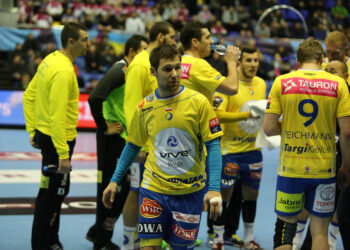 18.2.2015 Kijów. W meczu ostatniej, 10. kolejki Ligi Mistrzów piłkarze ręczni Vive Tauronu Kielce pokonali w Pałacu Sportu w Kijowie Motor Zaporoże 28:27 (10:19). / Wojciech Habdas / Radio Kielce
