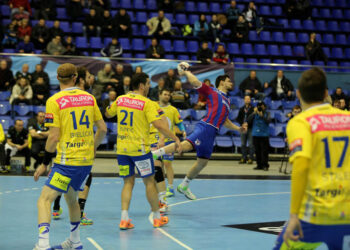 18.2.2015 Kijów. W meczu ostatniej, 10. kolejki Ligi Mistrzów piłkarze ręczni Vive Tauronu Kielce pokonali w Pałacu Sportu w Kijowie Motor Zaporoże 28:27 (10:19). / Wojciech Habdas / Radio Kielce