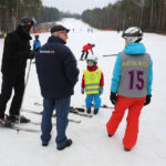 21.2.2015 Kielce. Wiele osób aktywnie spędza ferie zimowe m.in. na stoku na Stadionie. / Wojciech Habdas / Radio Kielce