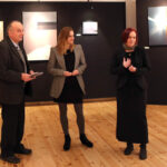 12.2.2015 Kielce.  Otwarcie wystawy malarstwa Marty Kawiorskiej "Zbliżenia" w Domu Praczki / Radio Kielce