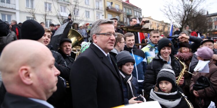 Bronisław Komorowski z wizytą w Ostrowcu (2 marca 2015 r.) / Stanisław Blinstrub / Radio Kielce