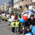 Budzenie Wiosny na ul. Sienkiewicza w Kielcach (20 marca 2015 r.) / Piotr Michalski / Radio Kielce