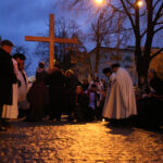 Droga Krzyżowa przeszła ulicami Kielc (31 marca 2015 r.) / Piotr Michalski / Radio Kielce