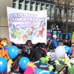 Budzenie Wiosny na ul. Sienkiewicza w Kielcach (20 marca 2015 r.) / Piotr Michalski / Radio Kielce