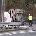 04.03.2015 Wypadek cysterny z gazem w Cedzynie koło Kielc / Stanisław Blinstrub / Radio Kielce