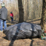 Sprzątanie na Czarnowie / Robert Felczak / Radio Kielce