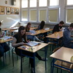 Próbna matura w I Li im. Stefana Żeromskiego w Kielcach / Kamil Król / Radio Kielce