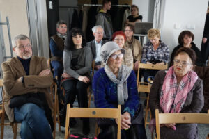 Konsultacje społeczne z seniorami w sprawie zmiany otoczenia parku miejskiego / Kamil Król / Radio Kielce