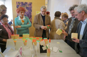 Konsultacje społeczne z seniorami w sprawie zmiany otoczenia parku miejskiego / Kamil Król / Radio Kielce