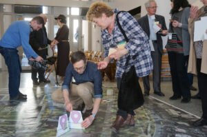 Konsultacje społeczne z seniorami w sprawie zmiany otoczenia parku miejskiego / Kamil Król / Radio Kielce