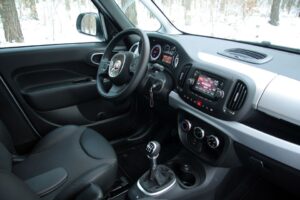 Fiat 500L / Robert Felczak / Radio Kielce