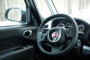 Fiat 500L / Robert Felczak / Radio Kielce