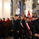 30.3.2015 Masłów. W kościele parafialnym w Masłowie w odprawiona została msza święta dziękczynna za nauczanie i posługę Jana Pawła II. Po nabożeństwie parafianie wzięli udział w Drodze Krzyżowej. / Wojciech Habdas / Radio Kielce