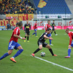 22.3.2015 Gliwice. Fragment meczu Piast Gliwice - Korona Kielce. Nabil Aankour / Wojciech Habdas / Radio Kielce