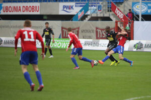 22.3.2015 Gliwice. Fragment meczu Piast Gliwice - Korona Kielce. / Wojciech Habdas / Radio Kielce