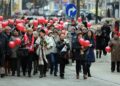 Kielecka Manifa - marsz przeszedł ulicą Sienkiewicza od pomnika Henryka Sienkiewicza / Radio Kielce
