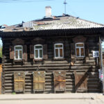 Celem wyprawy Koleją Transsyberyjską, liczącej ponad 5 tysięcy kilometrów była wizyta nad najgłębszym słodkowodnym jeziorem świata – Bajkałem. / Tomasz Tułak