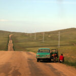 Celem wyprawy Koleją Transsyberyjską, liczącej ponad 5 tysięcy kilometrów była wizyta nad najgłębszym słodkowodnym jeziorem świata – Bajkałem. / Tomasz Tułak