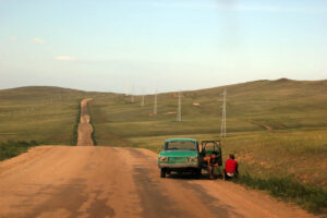 Celem wyprawy Koleją Transsyberyjską, liczącej ponad 5 tysięcy kilometrów była wizyta nad najgłębszym słodkowodnym jeziorem świata – Bajkałem. / Tomasz Tułak