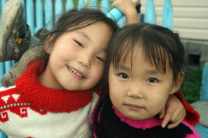 Celem wyprawy Koleją Transsyberyjską, liczącej ponad 5 tysięcy kilometrów była wizyta nad najgłębszym słodkowodnym jeziorem świata – Bajkałem. / Tomasz Tułak