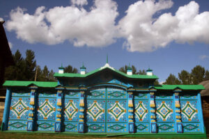 Celem wyprawy Koleją Transsyberyjską, liczącej ponad 5 tysięcy kilometrów była wizyta nad najgłębszym słodkowodnym jeziorem świata – Bajkałem. / Tomasz Tułak