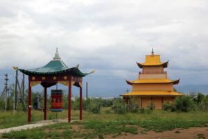 Celem wyprawy Koleją Transsyberyjską, liczącej ponad 5 tysięcy kilometrów była wizyta nad najgłębszym słodkowodnym jeziorem świata – Bajkałem. / Tomasz Tułak