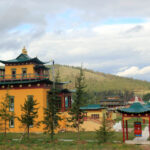 Celem wyprawy Koleją Transsyberyjską, liczącej ponad 5 tysięcy kilometrów była wizyta nad najgłębszym słodkowodnym jeziorem świata – Bajkałem. / Tomasz Tułak