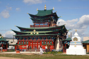 Celem wyprawy Koleją Transsyberyjską, liczącej ponad 5 tysięcy kilometrów była wizyta nad najgłębszym słodkowodnym jeziorem świata – Bajkałem. / Tomasz Tułak