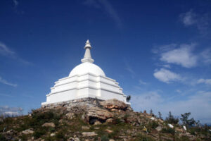 Celem wyprawy Koleją Transsyberyjską, liczącej ponad 5 tysięcy kilometrów była wizyta nad najgłębszym słodkowodnym jeziorem świata – Bajkałem. / Tomasz Tułak