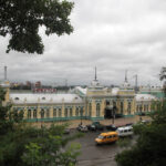 Celem wyprawy Koleją Transsyberyjską, liczącej ponad 5 tysięcy kilometrów była wizyta nad najgłębszym słodkowodnym jeziorem świata – Bajkałem. / Tomasz Tułak