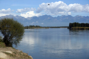 Celem wyprawy Koleją Transsyberyjską, liczącej ponad 5 tysięcy kilometrów była wizyta nad najgłębszym słodkowodnym jeziorem świata – Bajkałem. / Tomasz Tułak
