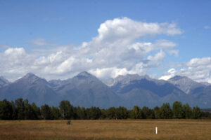 Celem wyprawy Koleją Transsyberyjską, liczącej ponad 5 tysięcy kilometrów była wizyta nad najgłębszym słodkowodnym jeziorem świata – Bajkałem. / Tomasz Tułak