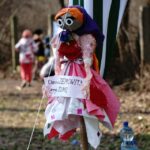 21.03.2015 sprzątanie parku na kieleckim  Czarnowie / Stanisław Blinstrub / Radio Kielce