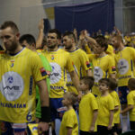 Rewanżowy mecz 1/8 finału Vive Tauron Kielce - Montpellier. Przedmeczowa prezentacja / Kamil Król / Radio Kielce