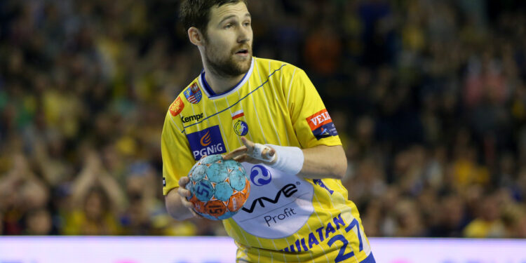 Mecz 19. kolejki PGNiG Superligi piłkarzy ręcznych: Vive Tauron Kielce - Orlen Wisła Płock / Kamil Król / Radio Kielce