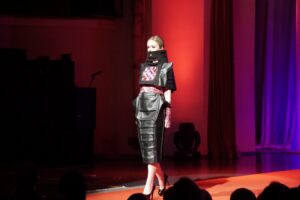 21.03.2015 Young Fashion Day w WDK - konkurs dla młodych projektantów mody / Stanisław Blinstrub / Radio Kielce