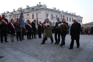 Uroczystości patriotyczne w kieleckiej Katedrze (9 kwietnia 2015 r.) / Piotr Michalski / Radio Kielce