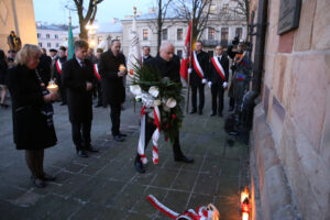 Uroczystości patriotyczne w kieleckiej Katedrze (9 kwietnia 2015 r.) / Piotr Michalski / Radio Kielce